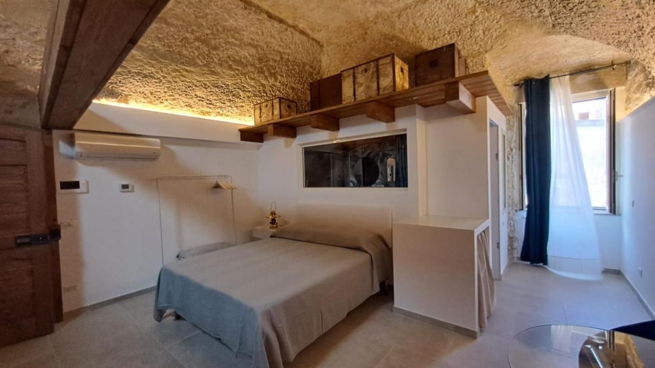 Caieta Housing Hotel Gaeta Buitenkant foto