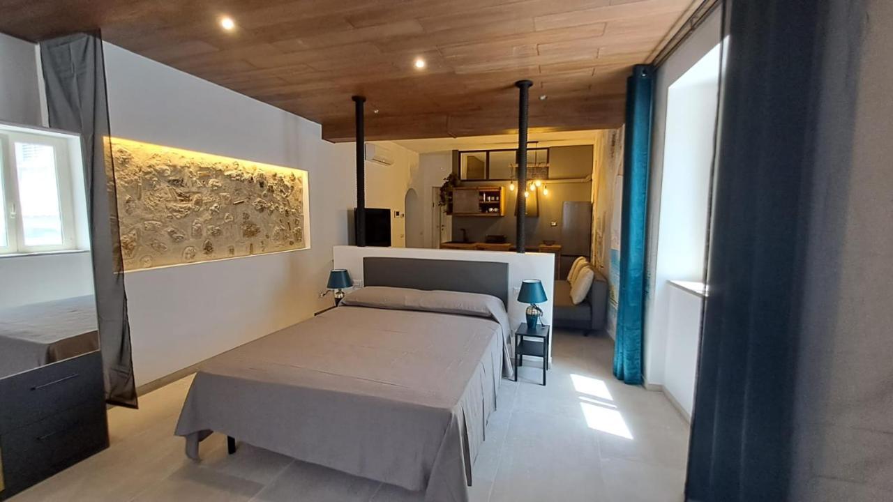 Caieta Housing Hotel Gaeta Buitenkant foto